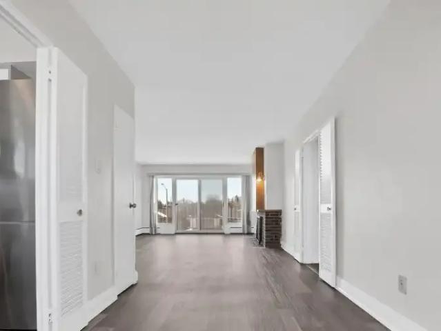 For Rent 3 Bedroom Apartment Toronto ON DLS102338949