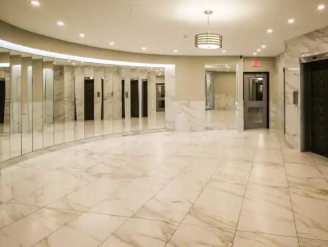 For Rent 3 Bedroom Apartment Toronto ON DS100757561