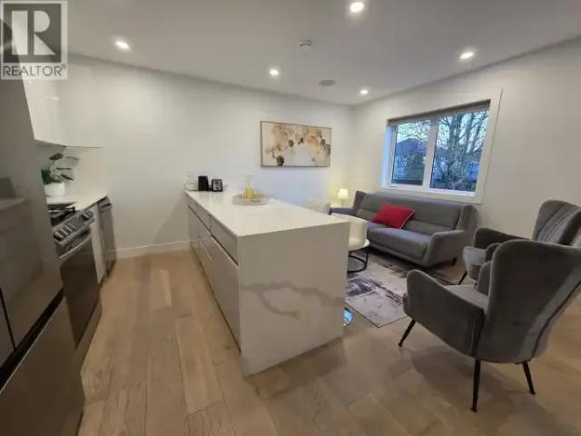 For Rent 3 Bedroom Apartment Vancouver BC DS104183218