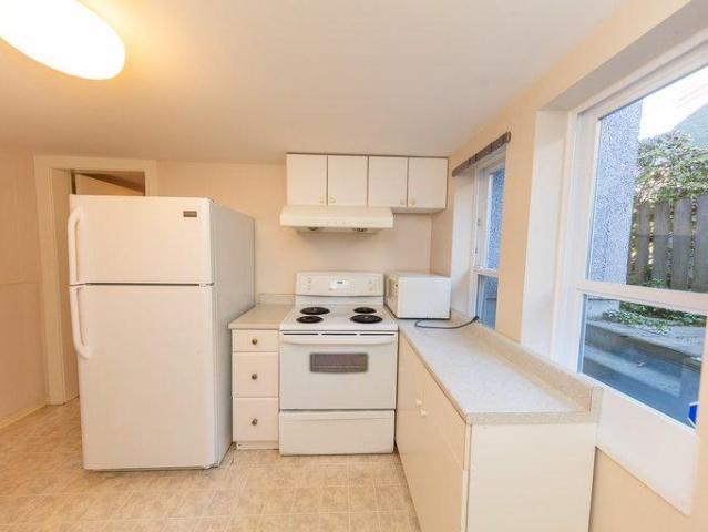For Rent 3 Bedroom Apartment Vancouver BC DS104321952