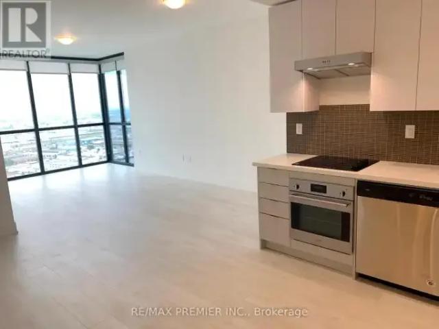 For Rent 3 Bedroom Apartment Vaughan ON DS103215994