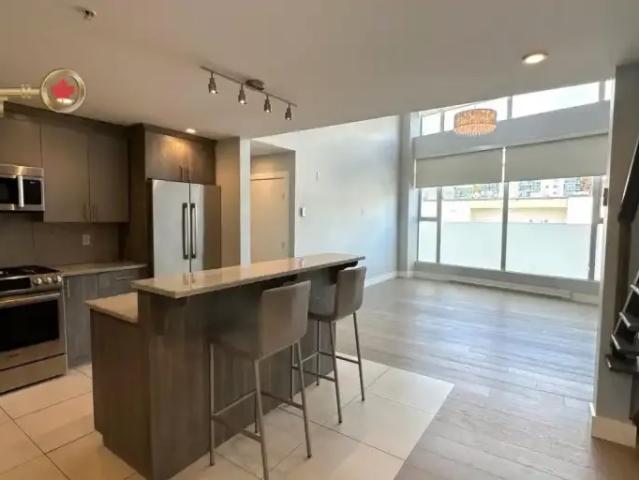 For Rent 3 Bedroom Apartment West Vancouver BC DS103840419