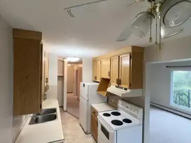 For Rent 3 Bedroom Apartment Wetaskiwin AB DLS101947862