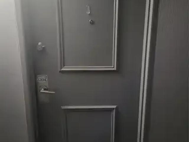 For Rent 3 Bedroom Apartment Windsor ON DS101986845