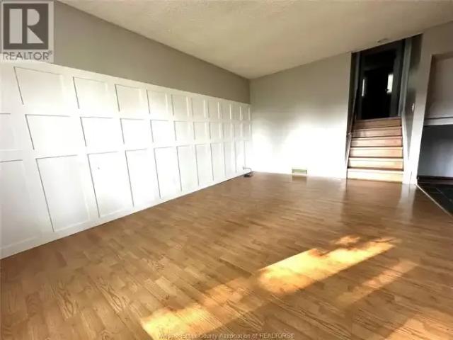 For Rent 3 Bedroom Apartment Windsor ON DS105135726