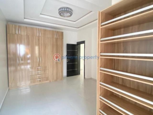 For rent: 3 bedroom Block Of Flats Ahmadu Bello Way Upper Street, Victoria Island, Lagos. Ahmadu Bello Way Victoria Island Lagos PID: 0PCGVL | Private Property Nigeria