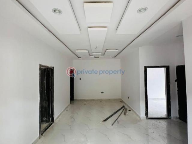 For rent: 3 bedroom Block Of Flats Ikolaba Gra Agodi Ibadan Oyo PID: 2PCGLG | Private Property Nigeria