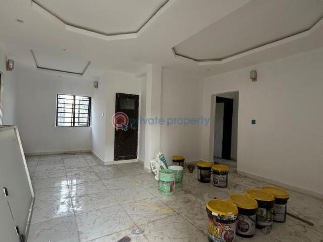 For rent: 3 bedroom Block Of Flats Okamba Close Off Oyebode Aguda Surulere Lagos PID: 7PCFFV | Private Property Nigeria