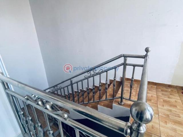 For rent: 3 bedroom Block Of Flats Laderin Estate. Oke Mosan Abeokuta Ogun PID: 6PCUDP | Private Property Nigeria