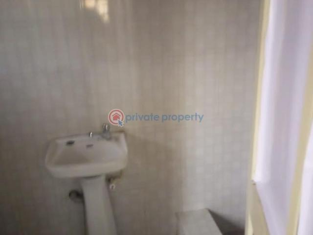 For rent: 3 bedroom Block Of Flats Magodo Isheri Phase 2 Gra Magodo Isheri Ikeja Lagos PID: 1PBUDL | Private Property Nigeria