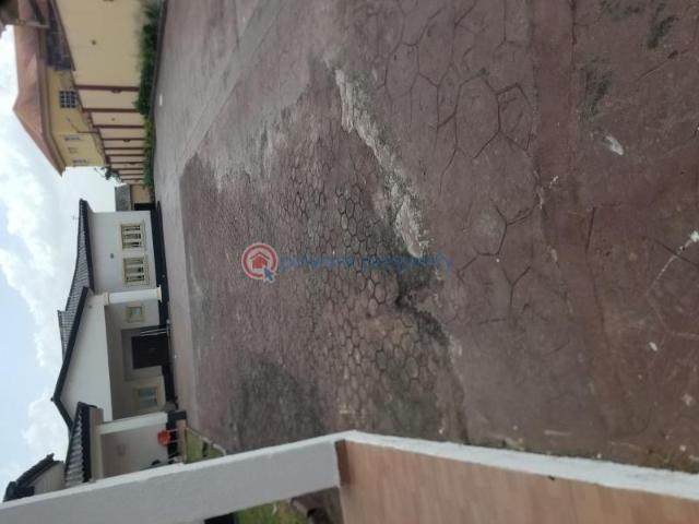 For rent: 3 bedroom Bungalow Osoba Presidential Hill Top. Oke Mosan Abeokuta Ogun PID: 8PCCQR | Private Property Nigeria