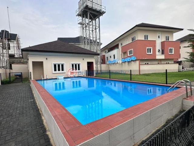 For rent: 3 bedroom Flat & Apartment Behind Enyo Filling Station Ikate Elegushi Lekki Lagos PID: 1PBXUF | Private Property Nigeria