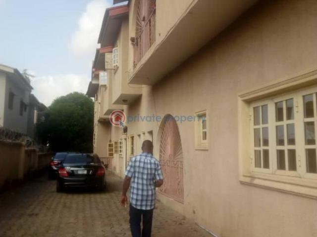 For rent: 3 bedroom Flat & Apartment Oregun Ikeja Lagos PID: 7PANTF | Private Property Nigeria