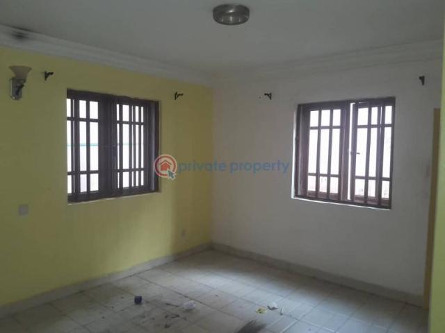 For rent: 3 bedroom Flat & Apartment Oregun Ikeja Lagos PID: 3PBLMH | Private Property Nigeria