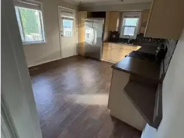 For Rent 3 Bedroom House Coquitlam BC DS101879438