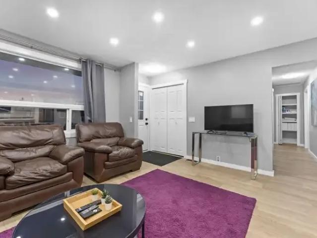 For Rent 3 Bedroom House Calgary AB DLS101556164