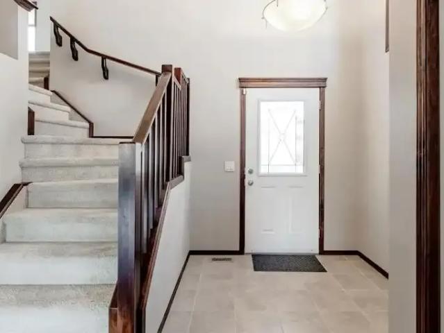 For Rent 3 Bedroom House Calgary AB DLS101584555