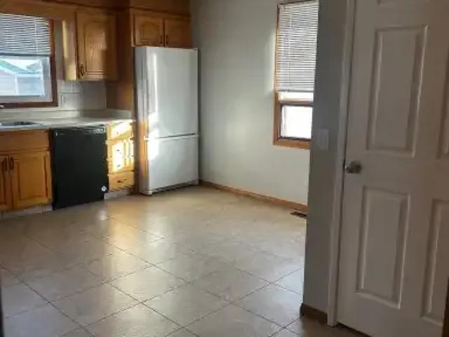 For Rent 3 Bedroom House Calgary AB DLS101687606
