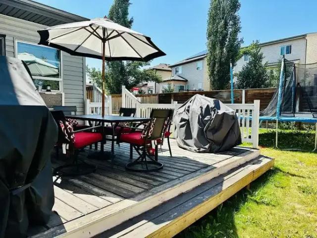 For Rent 3 Bedroom House Calgary AB DLS102551205