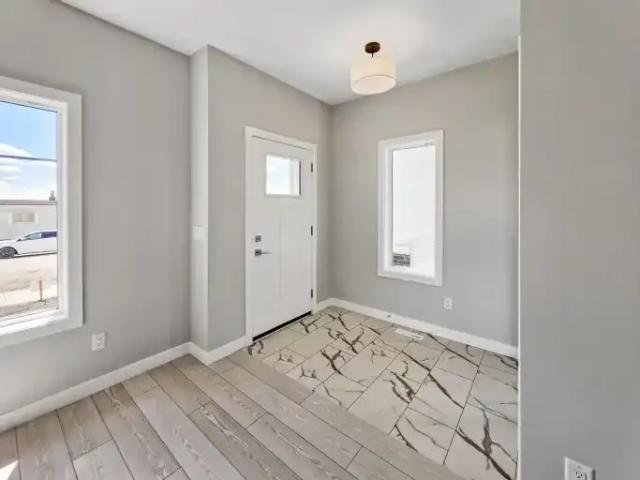 For Rent 3 Bedroom House Calgary AB DLS102658560