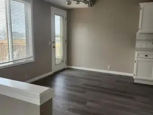 For Rent 3 Bedroom House Calgary AB DLS102752522