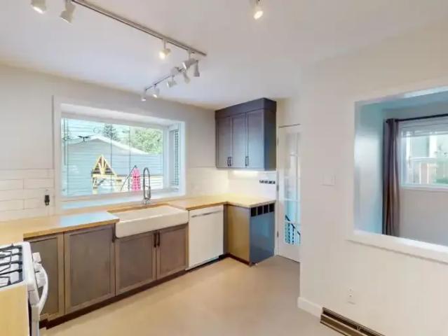 For Rent 3 Bedroom House Calgary AB DLS102846512