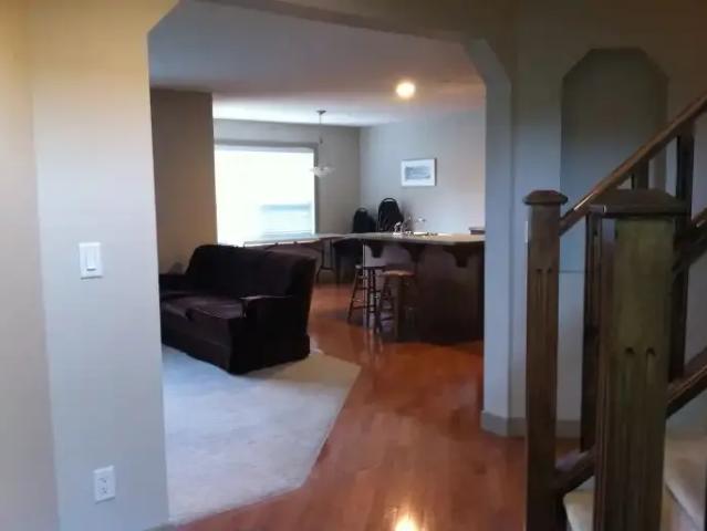 For Rent 3 Bedroom House Calgary AB DLS102847131