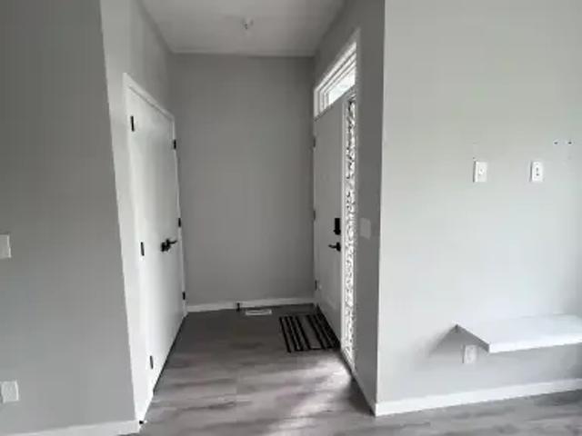 For Rent 3 Bedroom House Calgary AB DLS102952052
