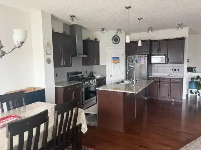 For Rent 3 Bedroom House Calgary AB DLS103091789