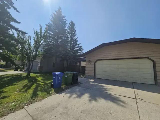 For Rent 3 Bedroom House Calgary AB DLS105087776