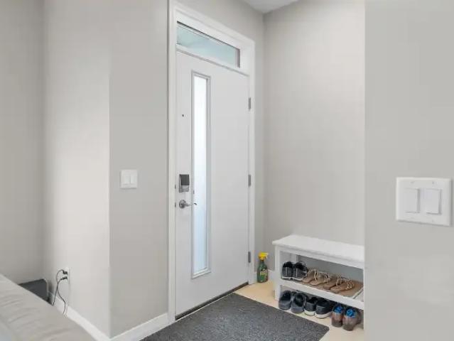 For Rent 3 Bedroom House Calgary AB DS101441455