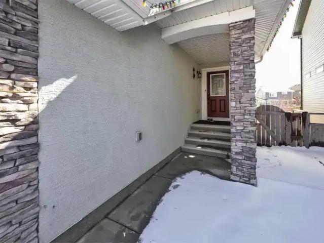 For Rent 3 Bedroom House Calgary AB DS101639045