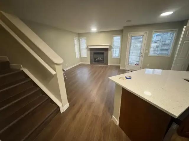 For Rent 3 Bedroom House Calgary AB DS102143852