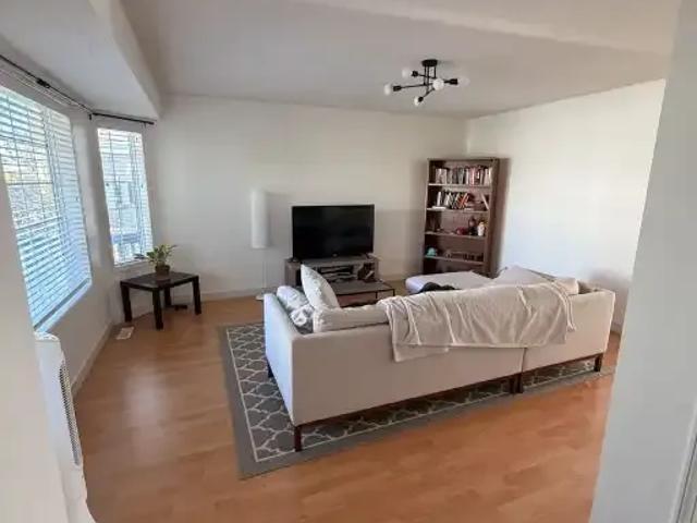 For Rent 3 Bedroom House Calgary AB DS103424630