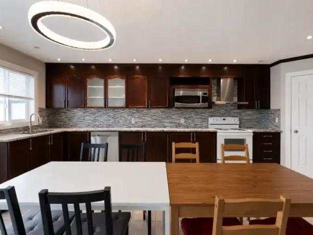For Rent 3 Bedroom House Calgary AB DS103920531