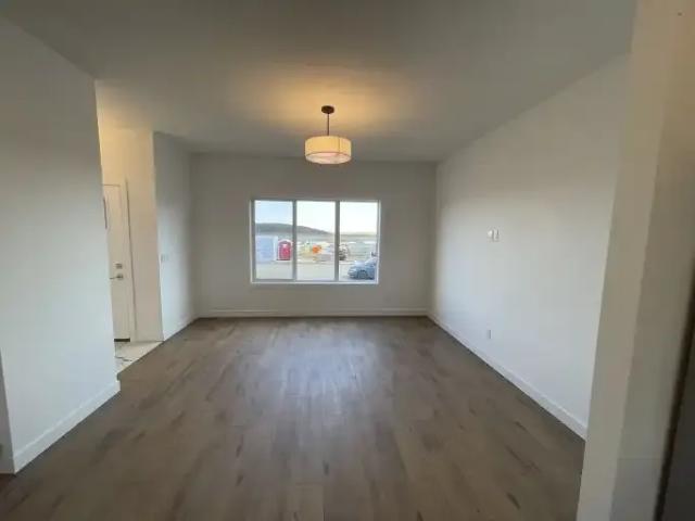 For Rent 3 Bedroom House Calgary AB DS104000118