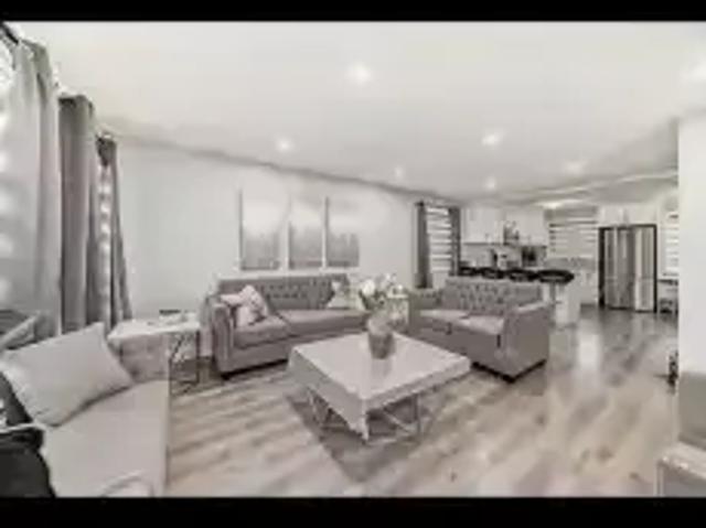 For Rent 3 Bedroom House Calgary AB DS104178924