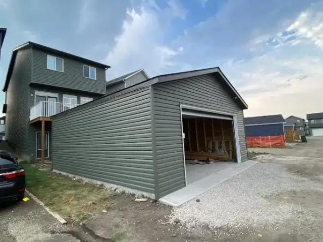 For Rent 3 Bedroom House Calgary AB DS104179309