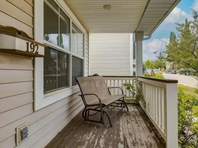 For Rent 3 Bedroom House Calgary AB DS104180368
