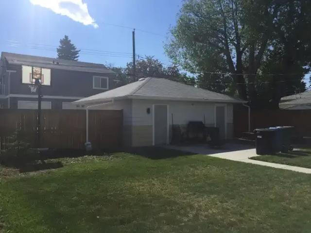 For Rent 3 Bedroom House Calgary AB DS104180326