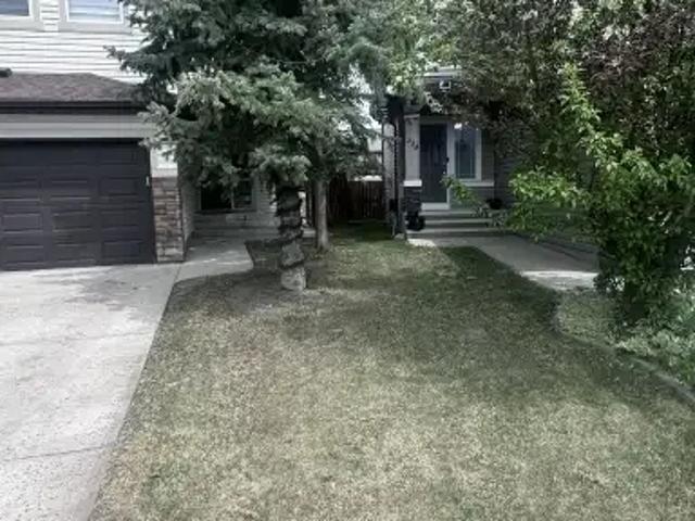 For Rent 3 Bedroom House Calgary AB DS104181797