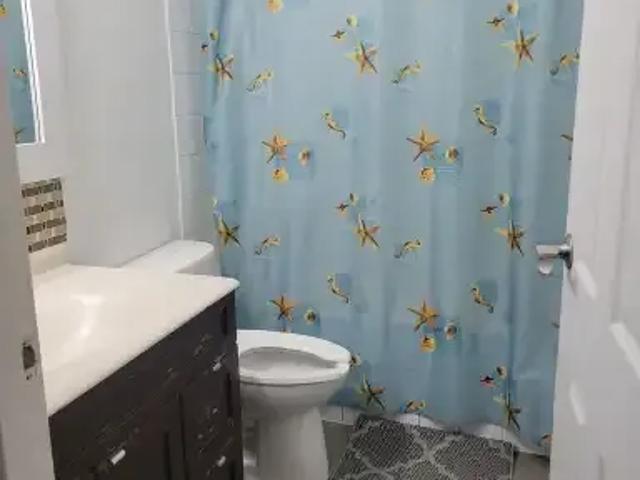 For Rent 3 Bedroom House Calgary AB DS104182743
