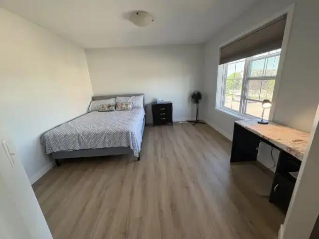 For Rent 3 Bedroom House Calgary AB DS104292122