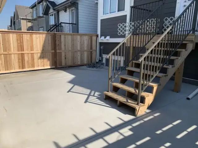 For Rent 3 Bedroom House Calgary AB DS104292226