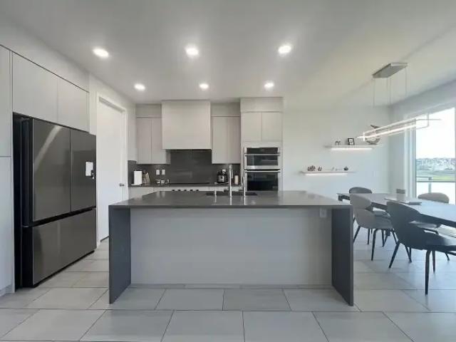For Rent 3 Bedroom House Calgary AB DS104535528
