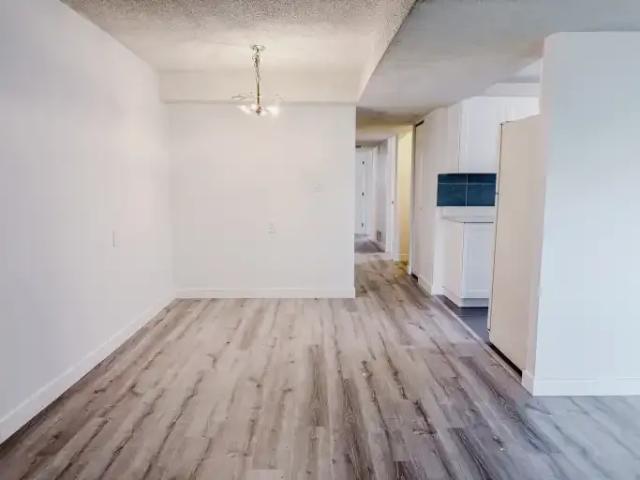 For Rent 3 Bedroom House Calgary AB DS104991595