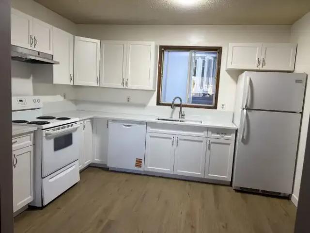 For Rent 3 Bedroom House Calgary AB DS105005011