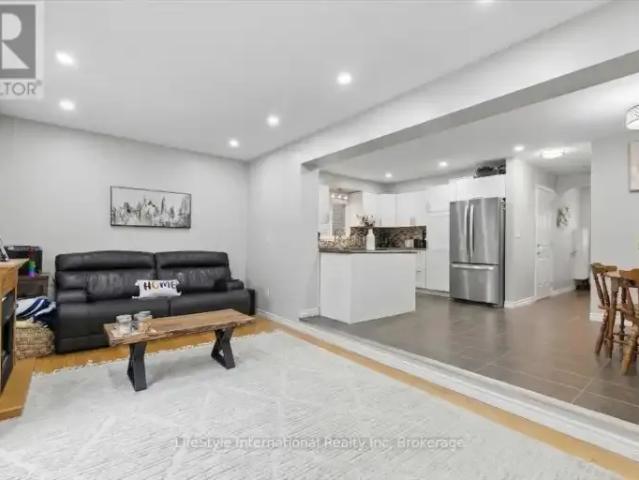 For Rent 3 Bedroom House Cambridge ON DLS102272449