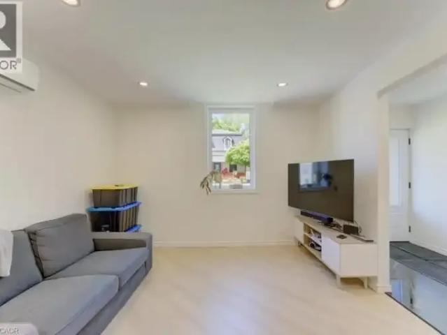 For Rent 3 Bedroom House Cambridge ON DLS102952135