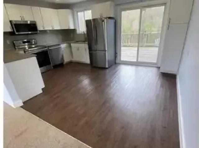 For Rent 3 Bedroom House Cambridge ON DS104322353